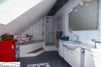 Badezimmer 1.OG (2)
