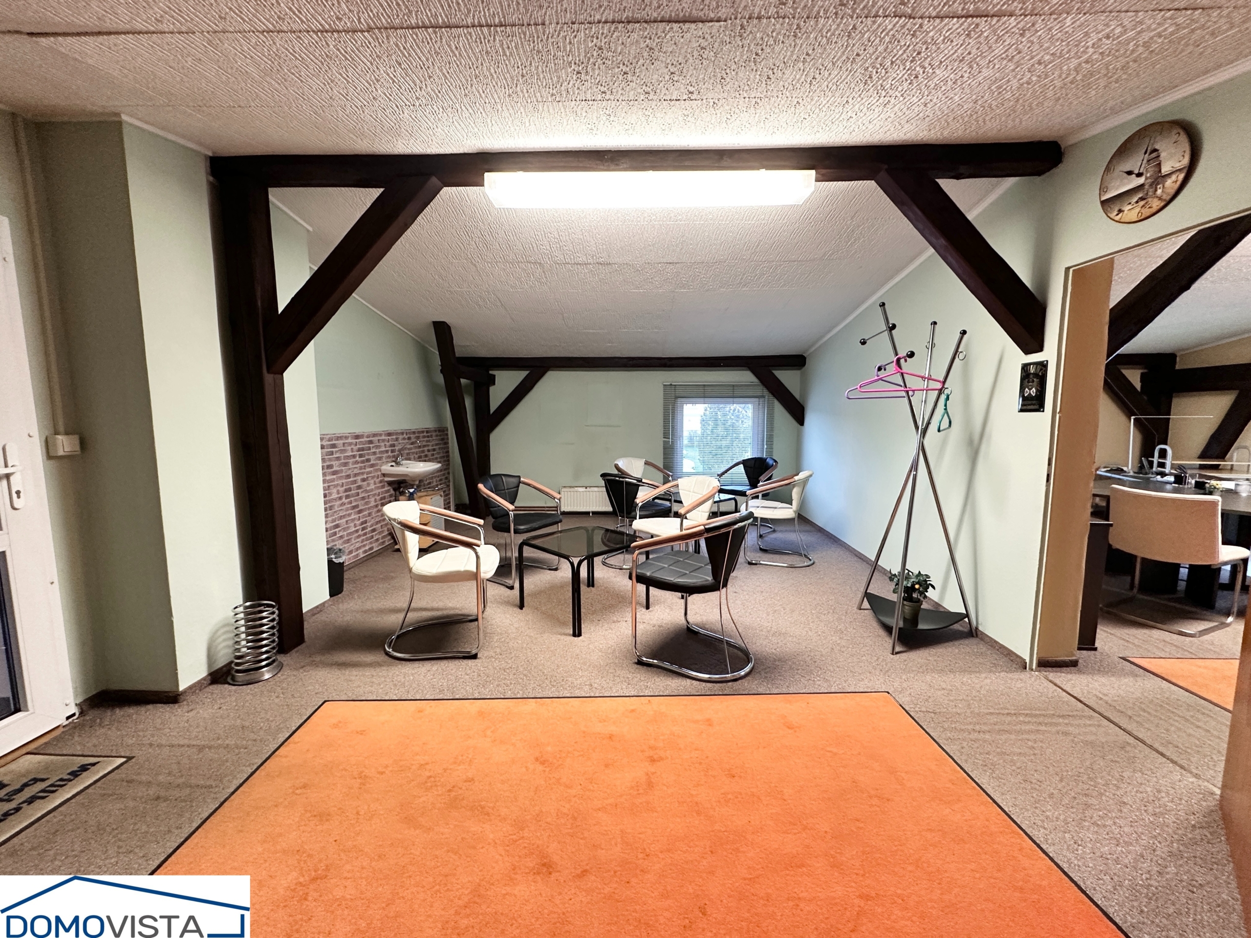 Warteraum/Büro