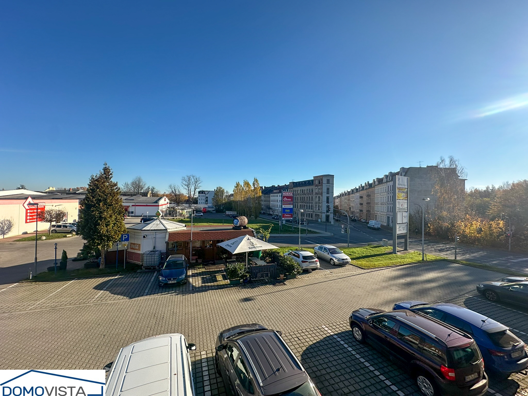 Aussicht - Straßenseitige Büros