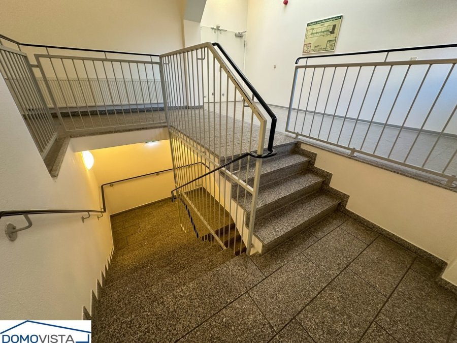 Treppenhaus ins 1.OG
