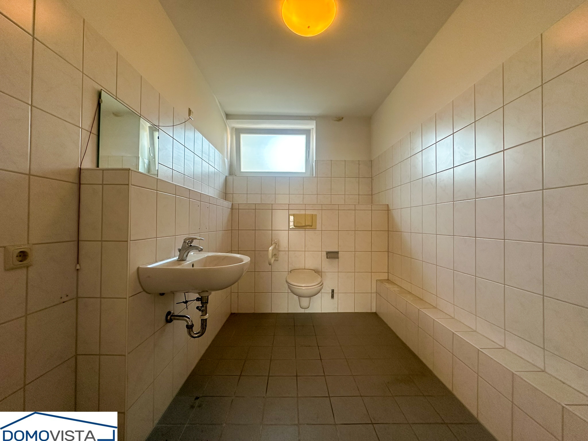 Barrierefreies WC EG - 249