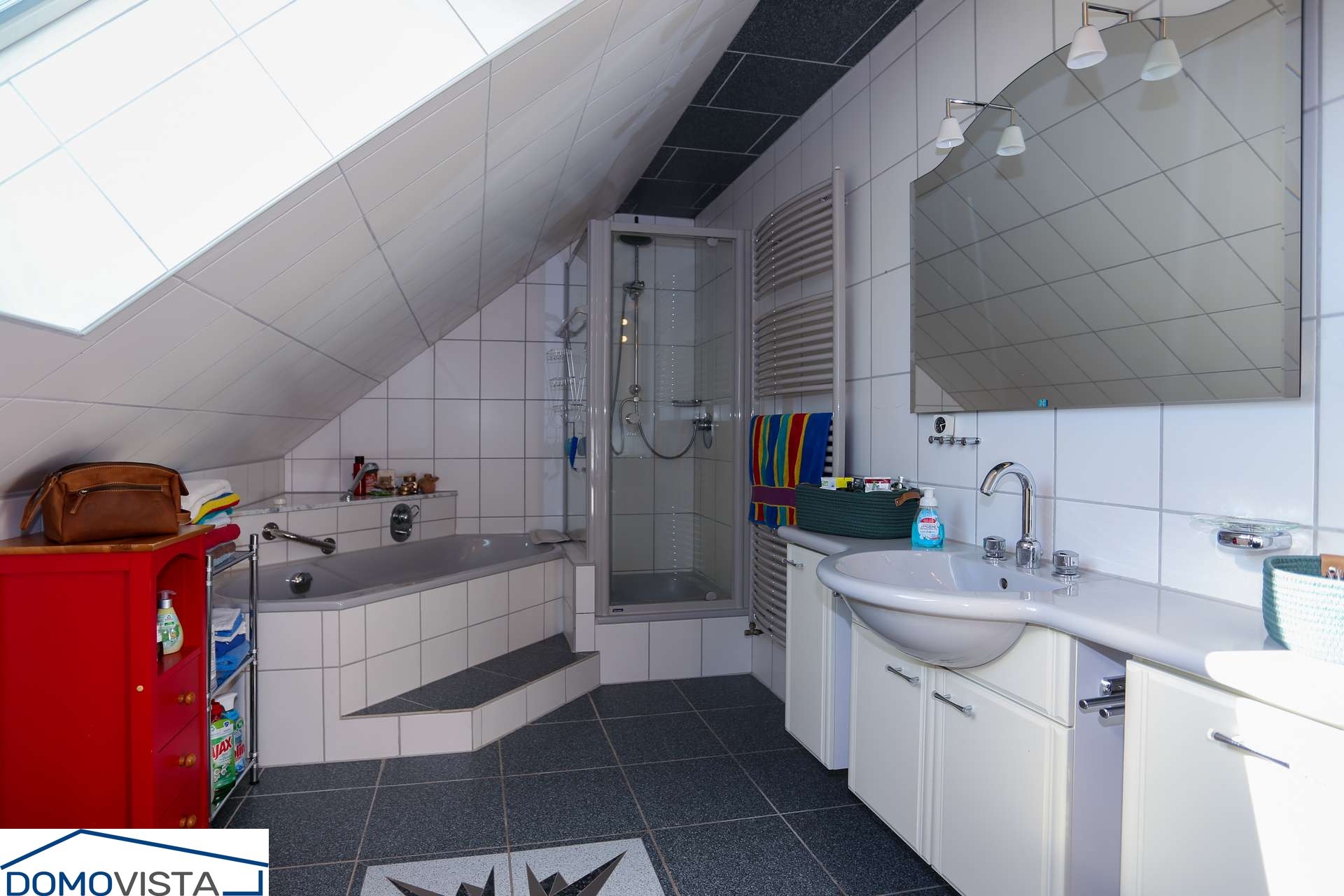 Badezimmer 1.OG (2)