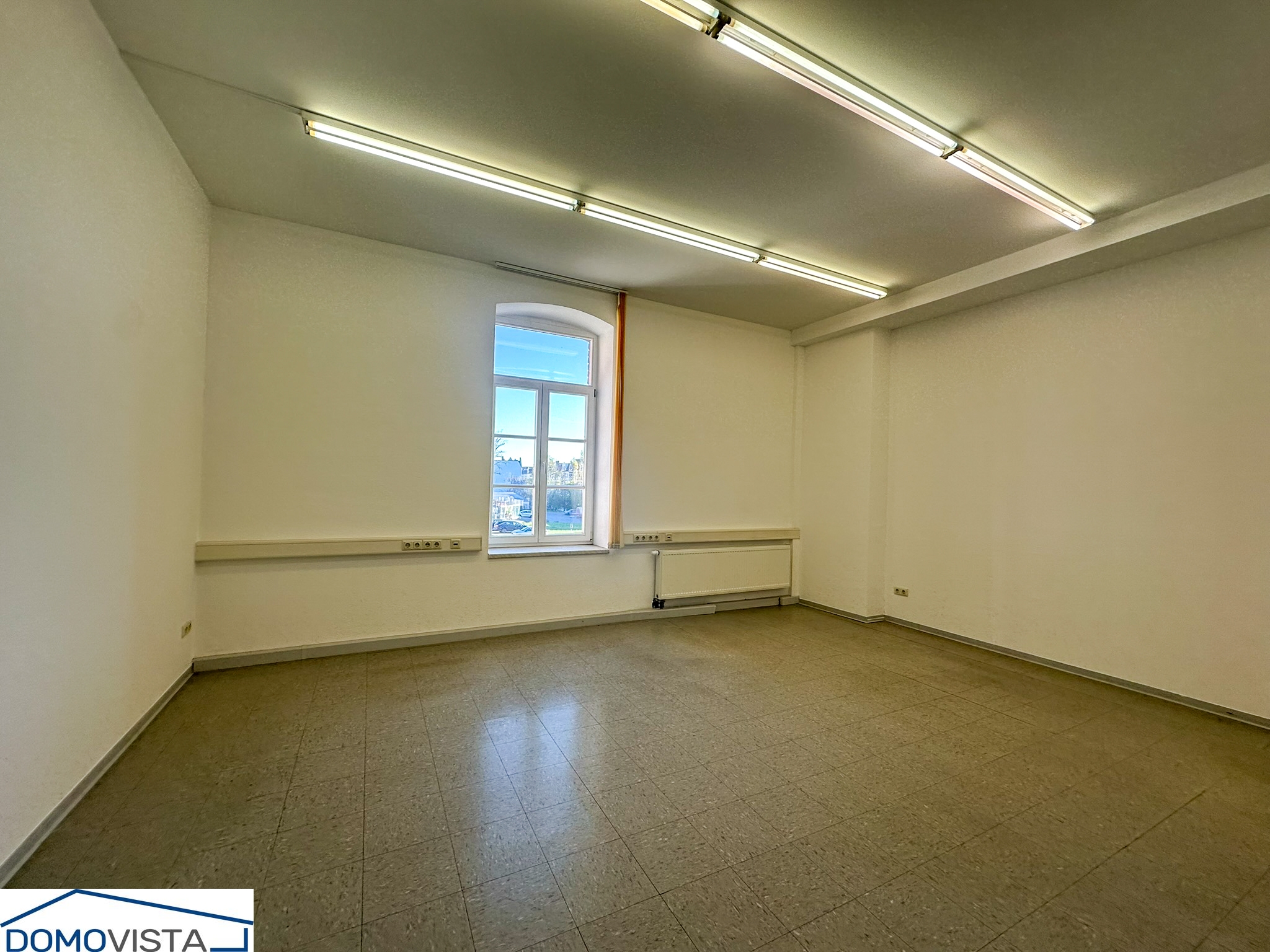 Raum 323