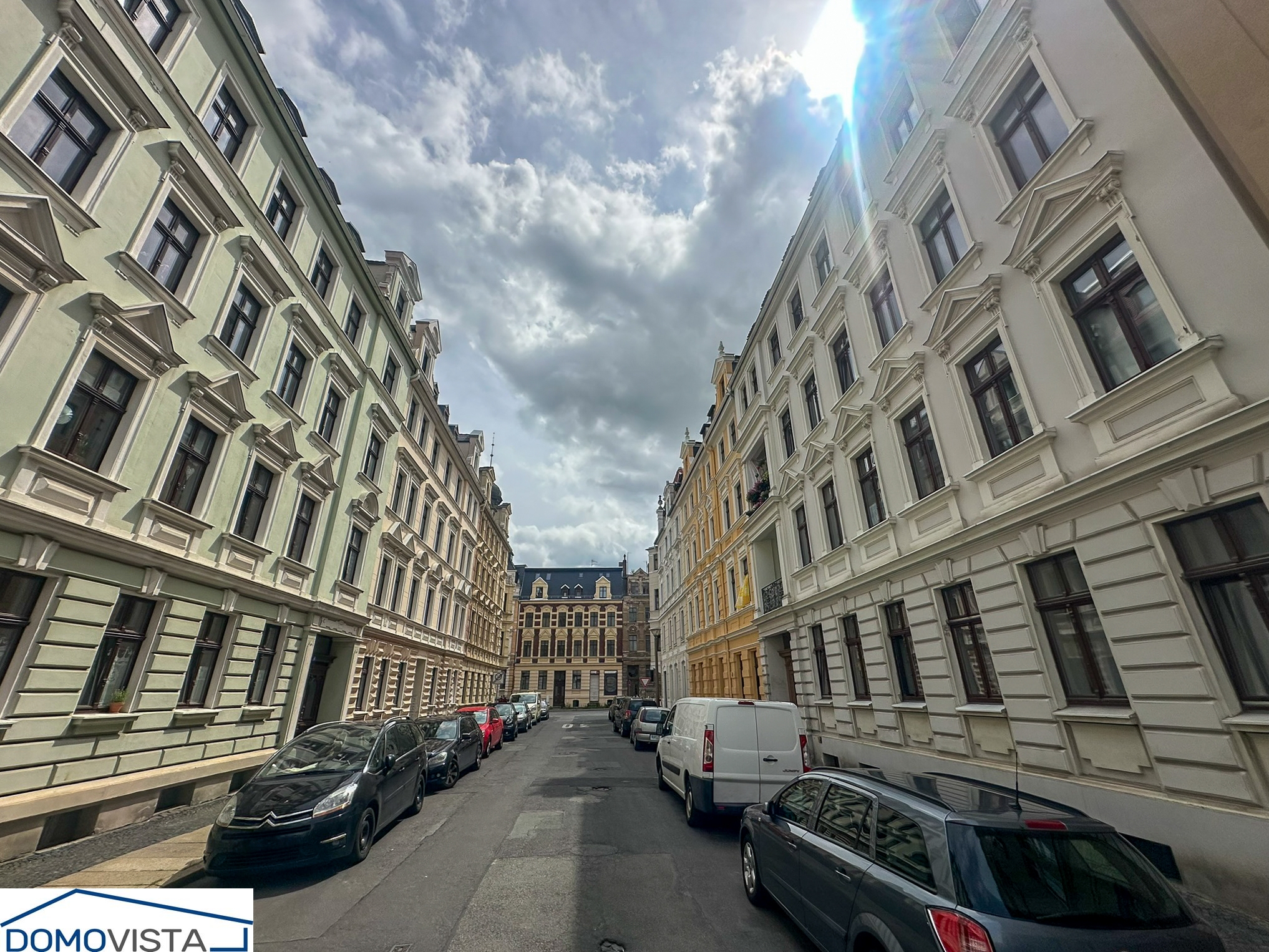 Straßenansicht
