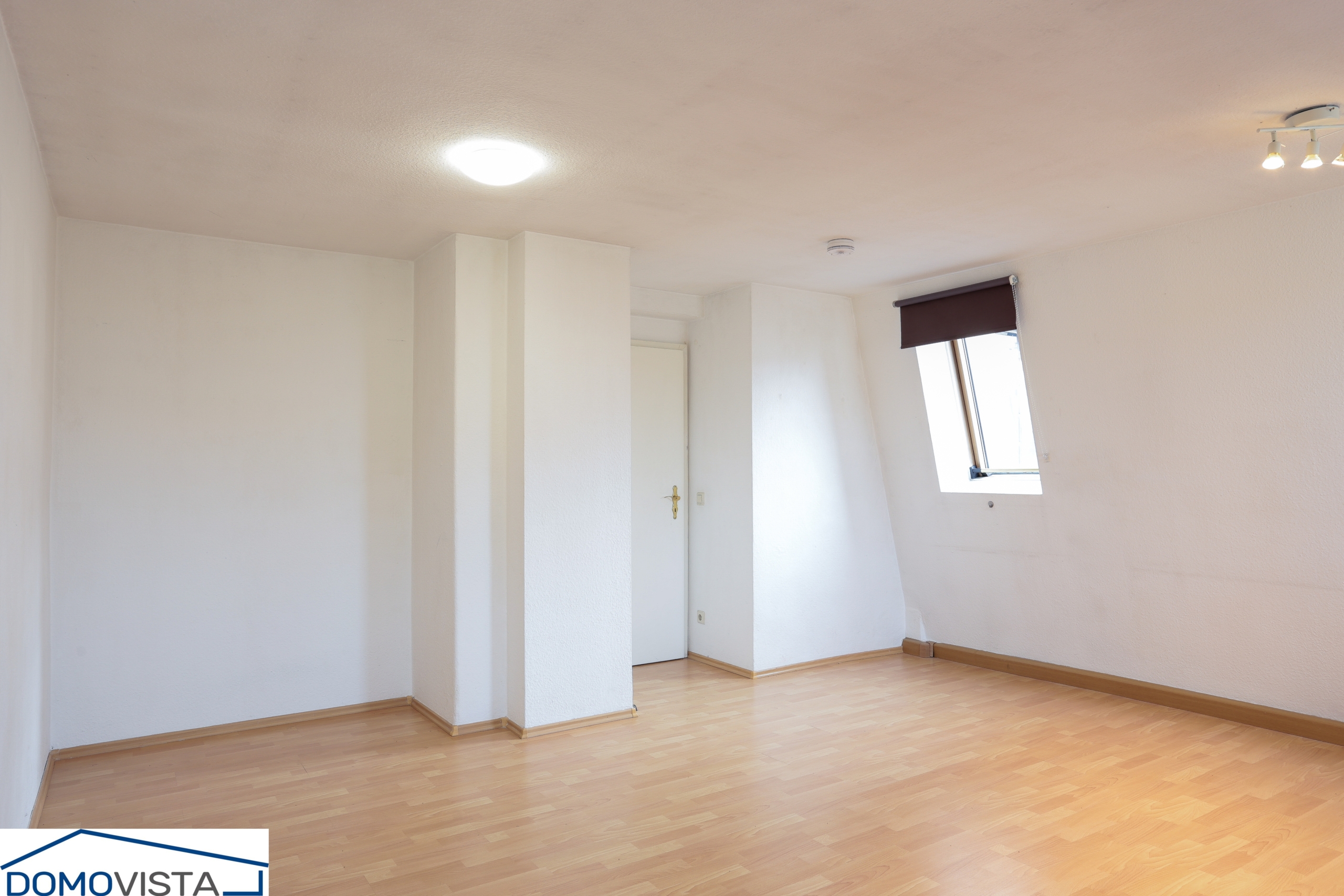 Wohn- Schlafzimmer