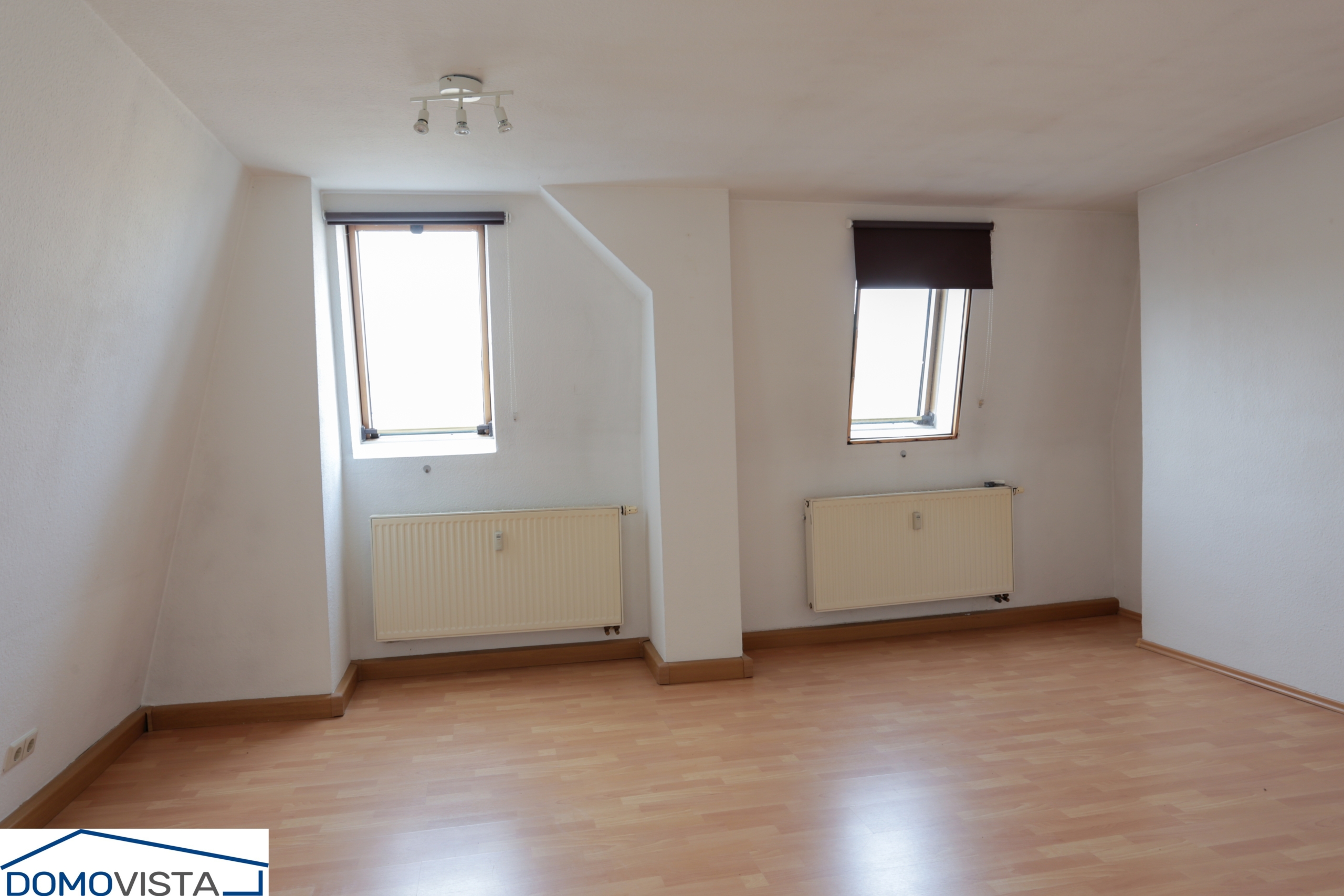 Wohn- Schlafzimmer