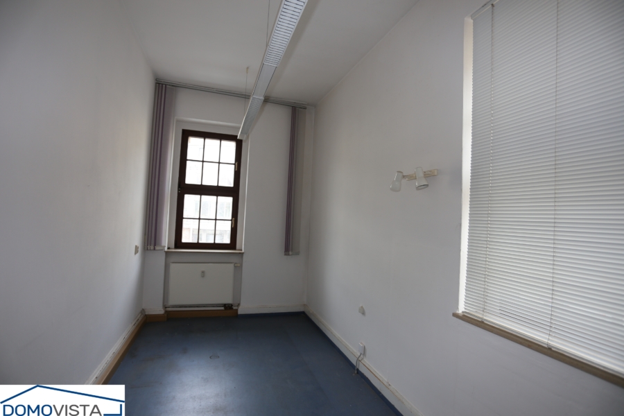 Büro, Lager OG12
