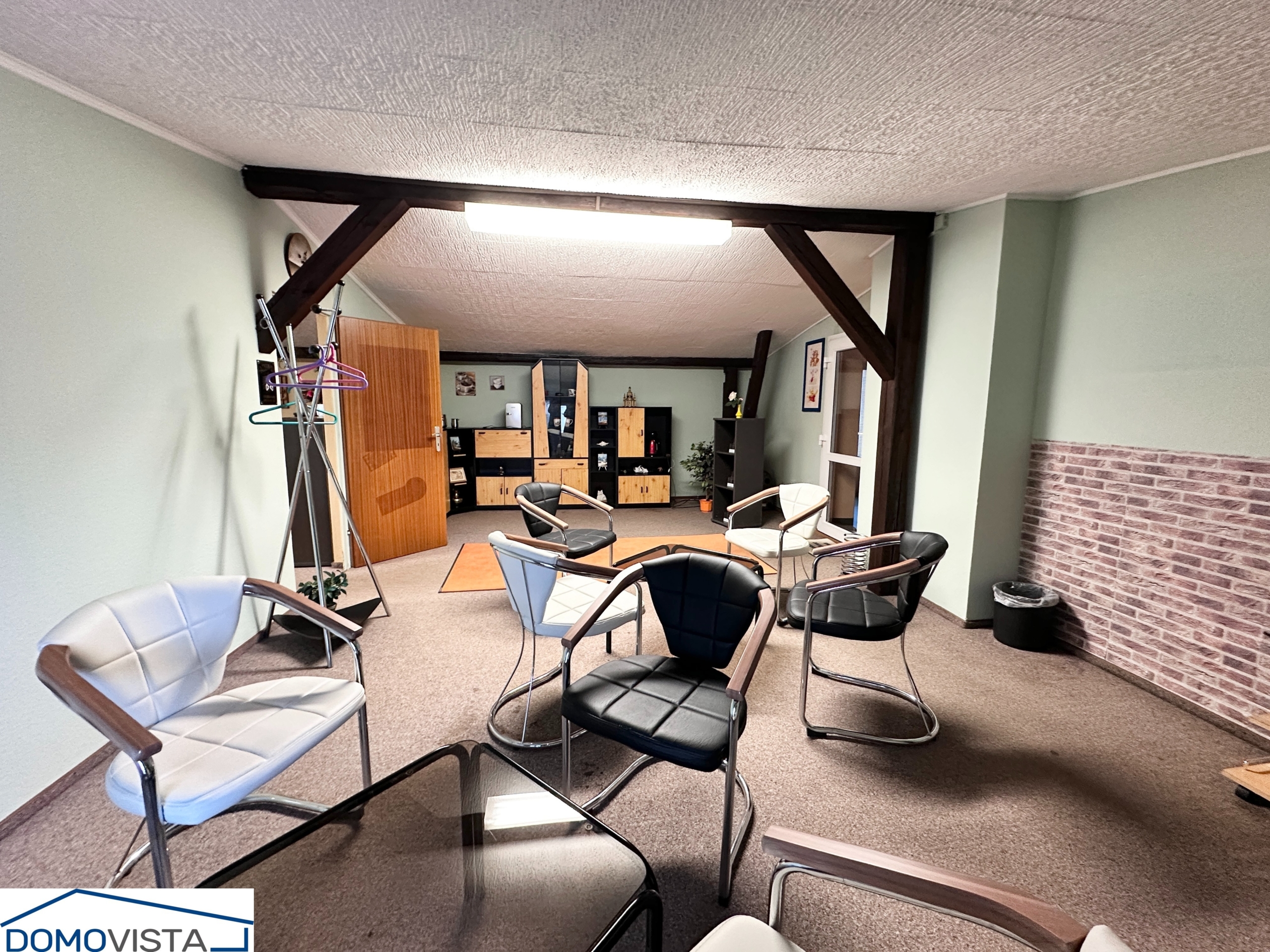 Warteraum/Büro